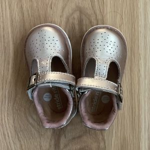 Stride rite Mary Jane size 4w